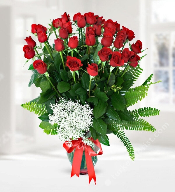 50 Red Roses in Vase