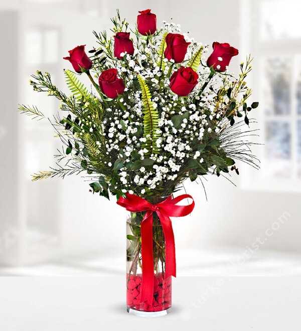 7 Red Roses in Vase