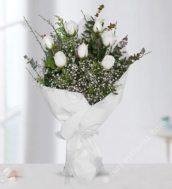 7 White Roses Bouquet