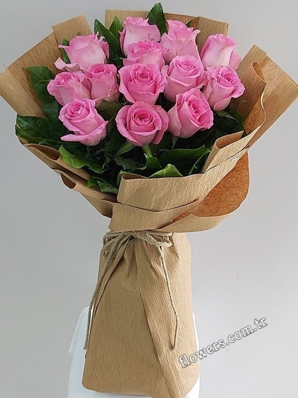 13 Pink Rose Bouquet