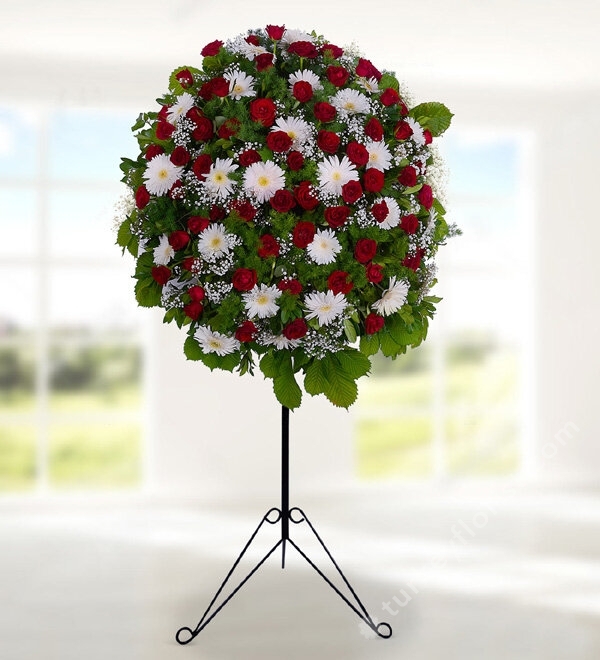 Red Rose Basket Stand