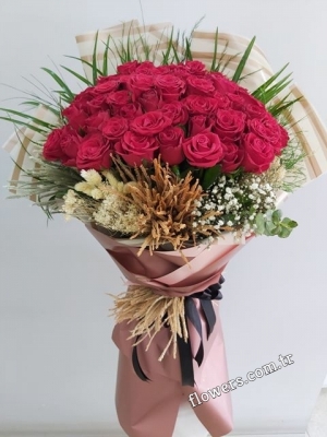 Posh Red Rose Bouquet