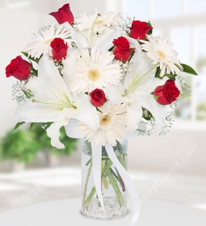 Red Rose Lilium Gerbera